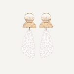 Dangle earrings with leopard print design