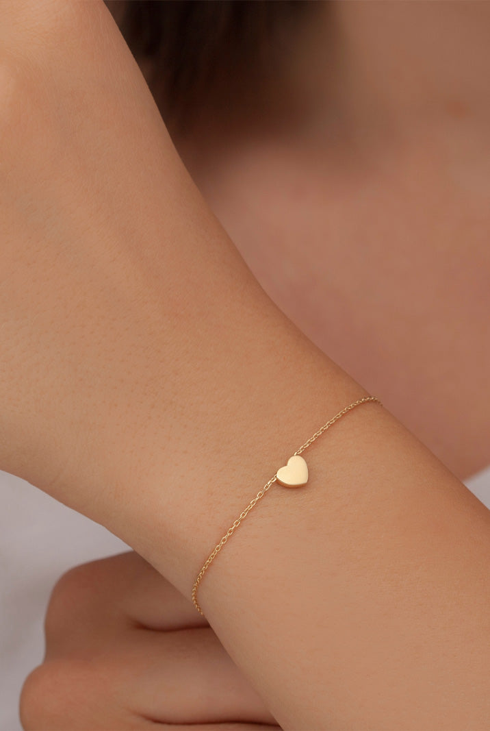 Gold Bracelet with gold heart